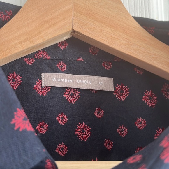 Grameen Uniqlo button down full sleeve shirt - Picture 5 of 7